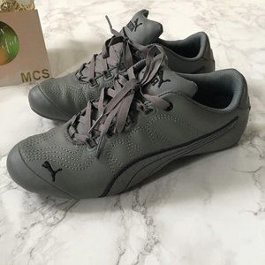 Puma | gray soft foam comfort insert sneakers 6.5
